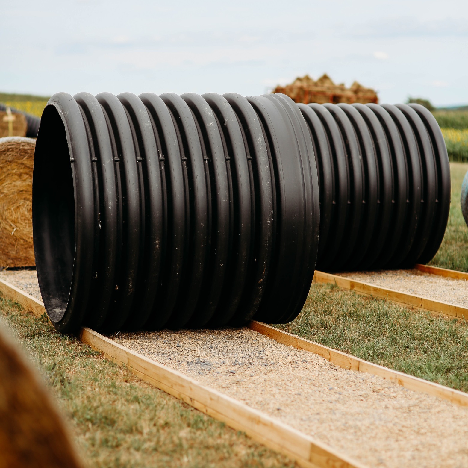 Round Barrel Races at the Endless View Farms Tulip Festival